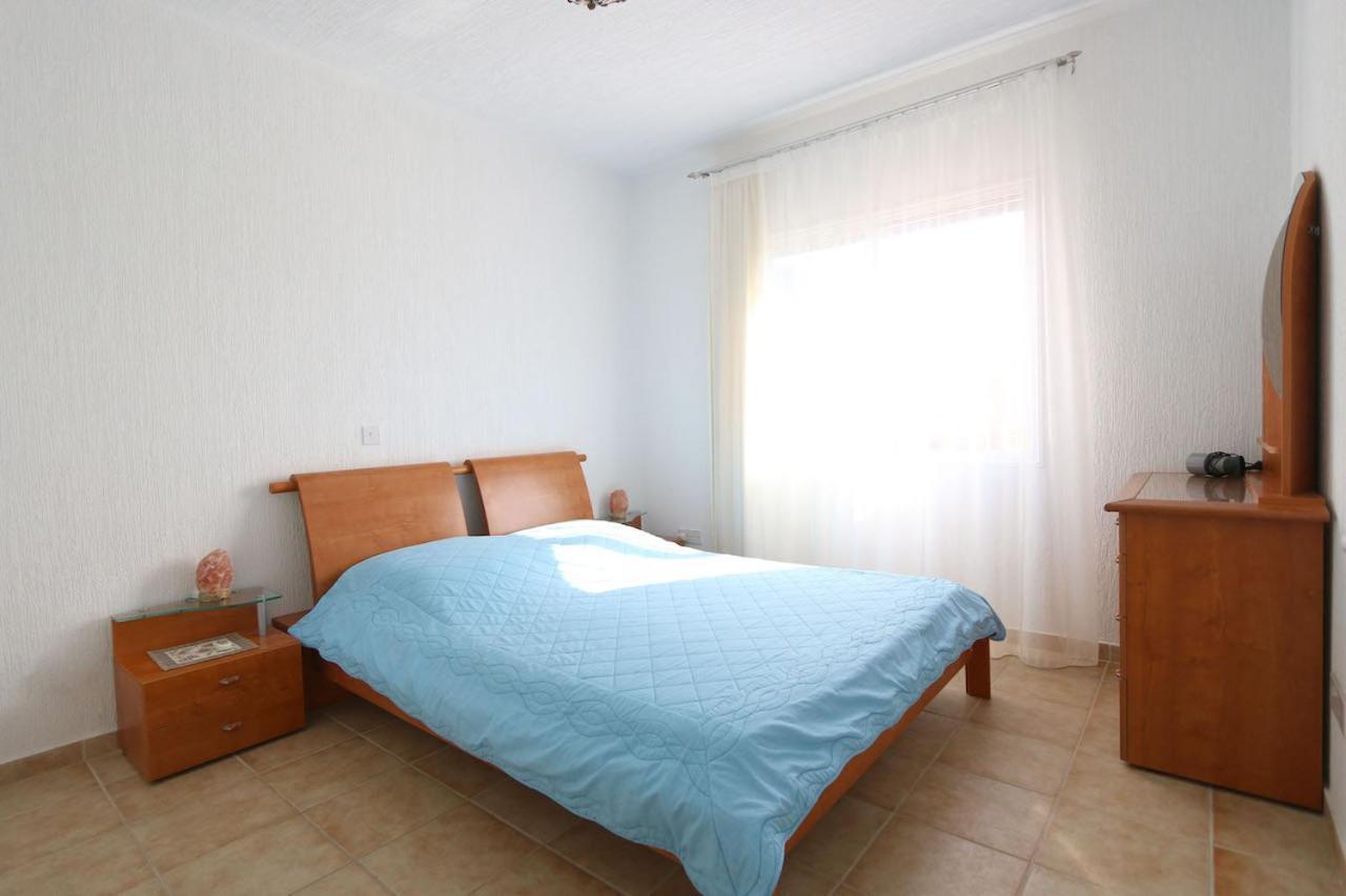 דירות Paphos Limnaria Gardens B מראה חיצוני תמונה
